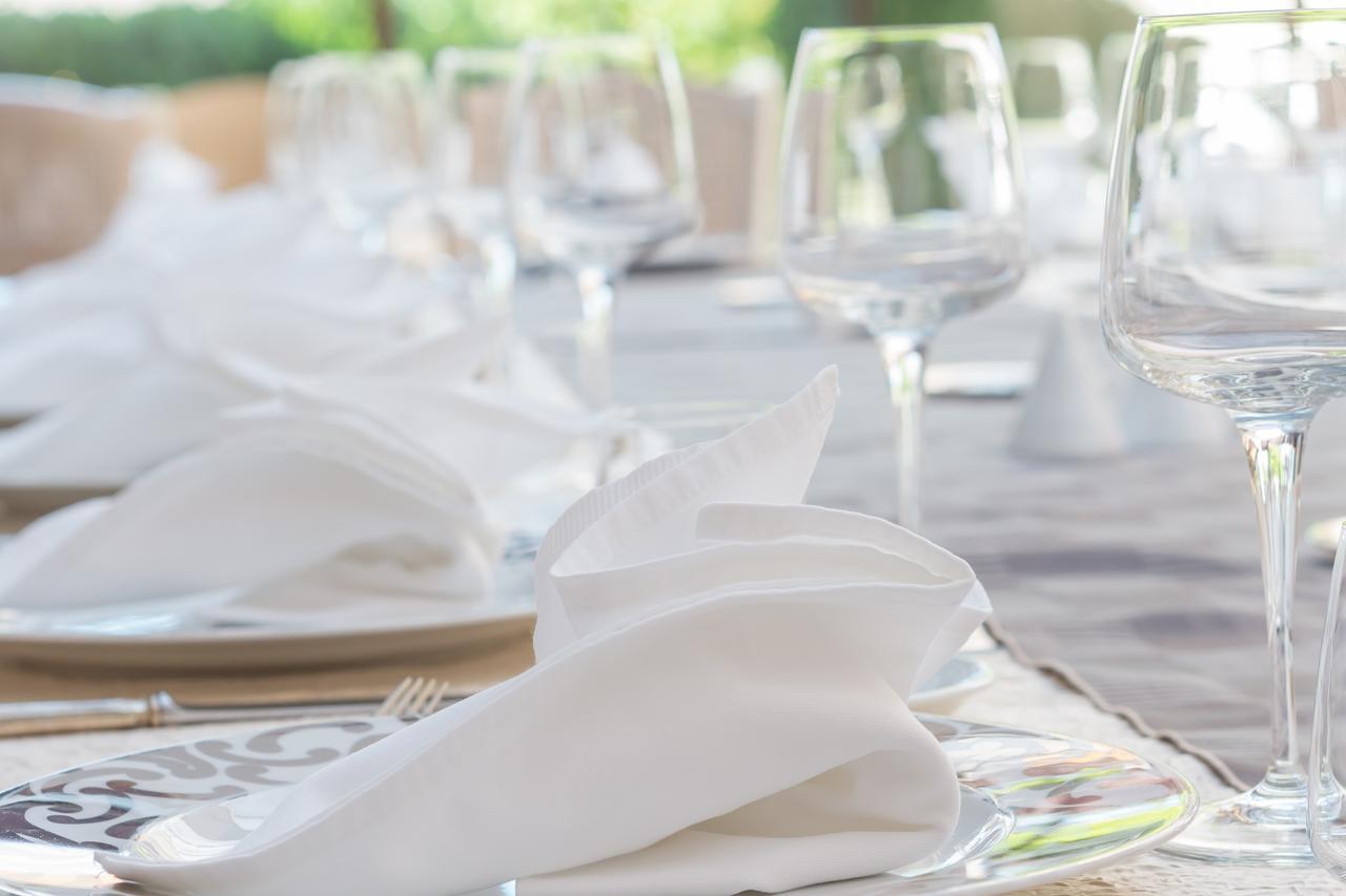 Hotel Restaurant Laurent Perreal Attignat ภายนอก รูปภาพ
